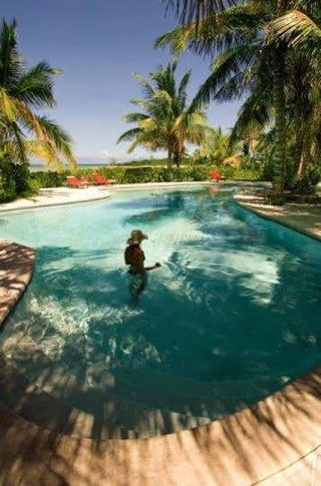 Kamalame Cay Hotel Staniard Creek Eksteriør billede
